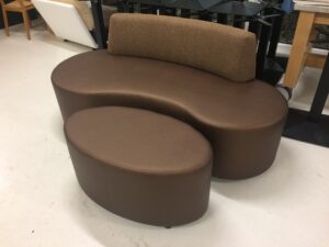 Sitzmöbel - Unikat für Wartebereich